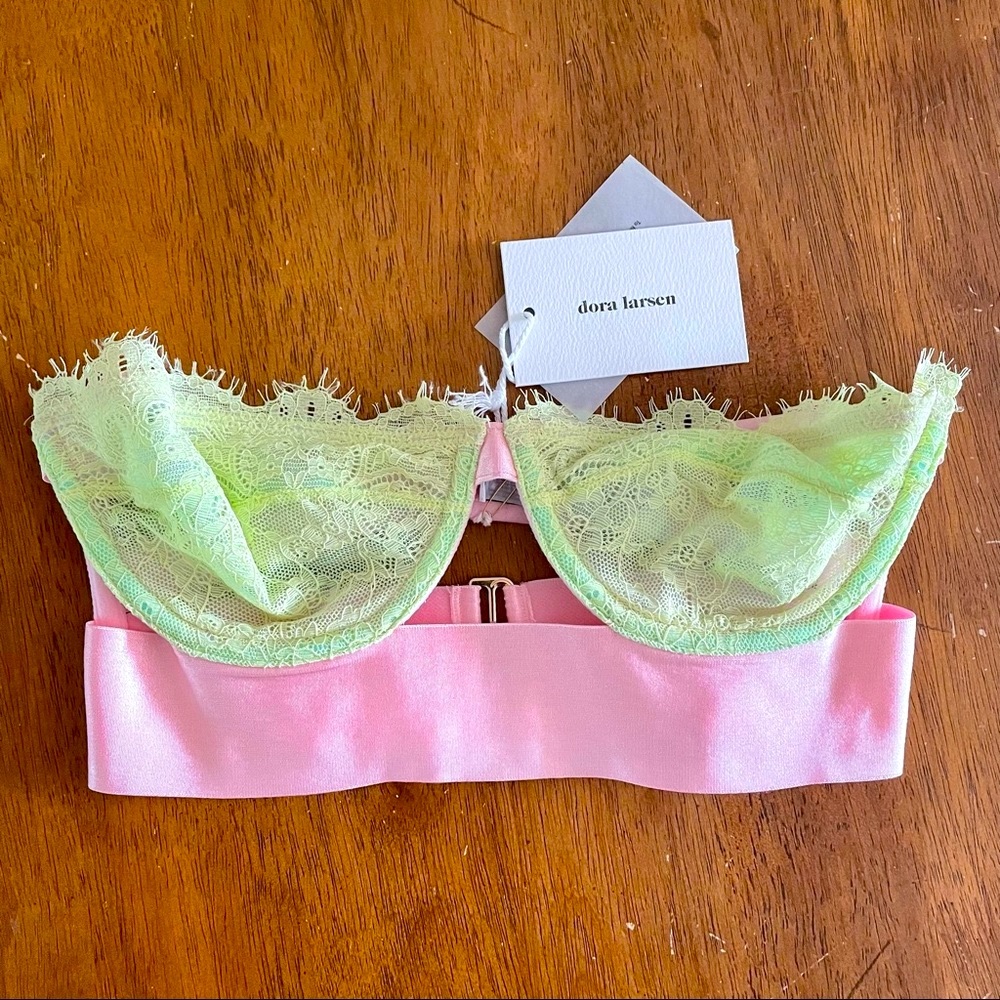 NWT Dora Larsen Emelie Strapless Bra